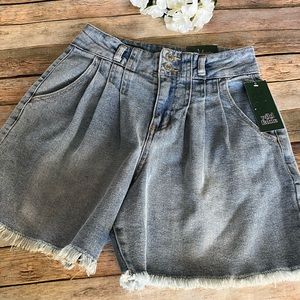 NEW Wild Fable Highest Rise A-Line Jean Shorts Size 0